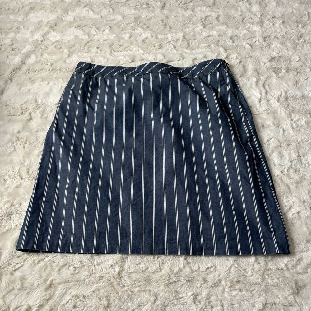 Brooks Brothers 346 Women's Size 12 Blue Striped Skirt